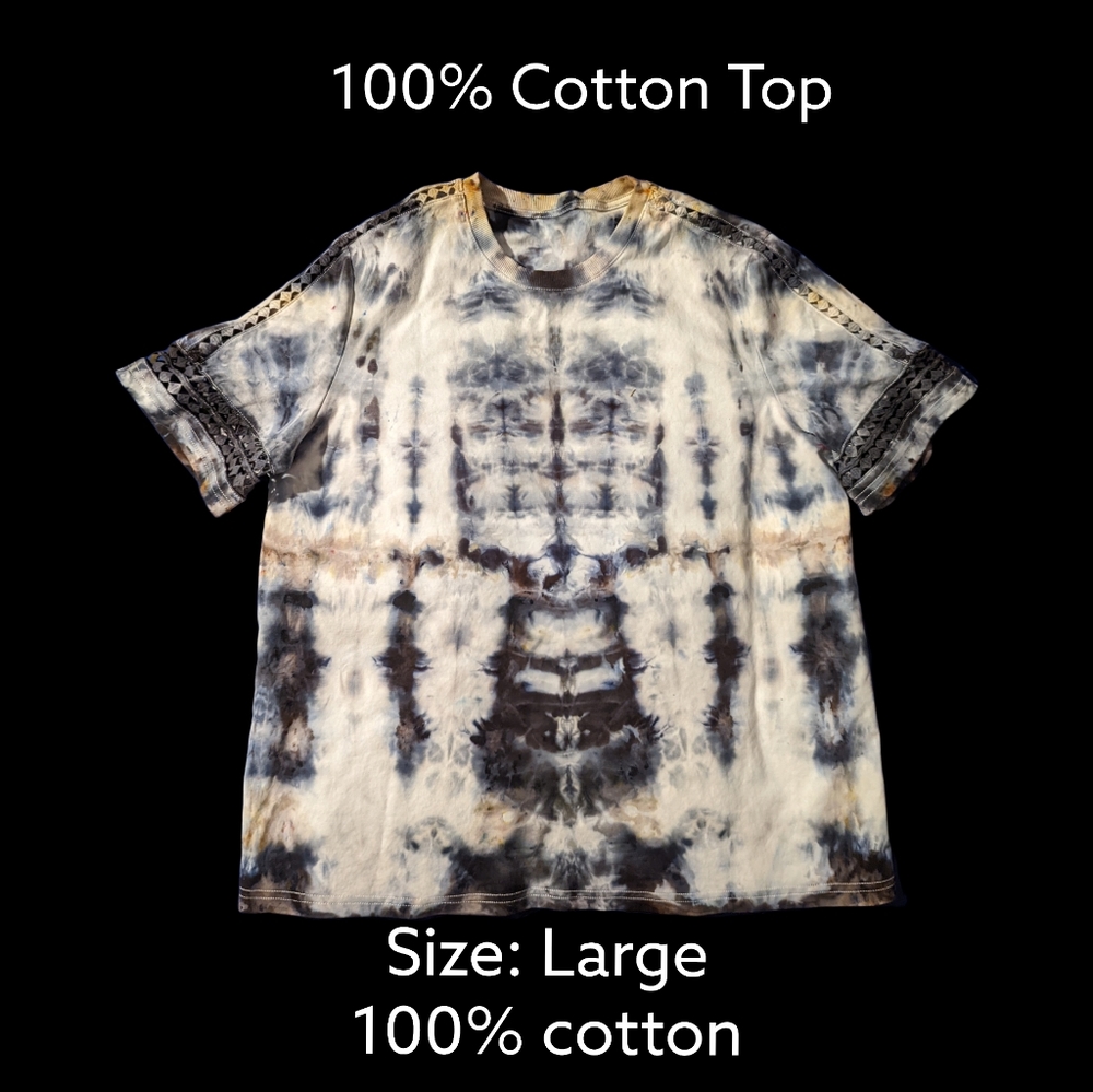 Decorative Tee - size L